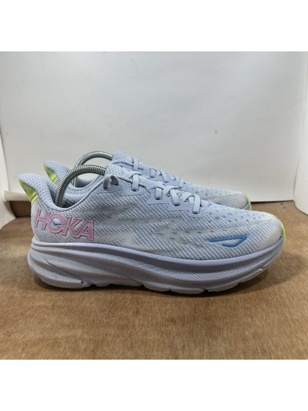 Hoka One One Clifton 9 Women's Size 9.5  Running Shoes